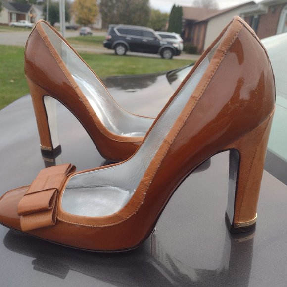 High heels shoes - Picture 1 of 7